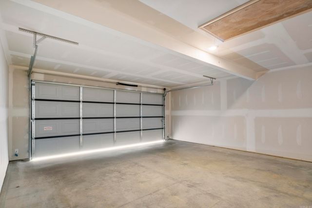 27 Doe Run Drive, Ward, AR 72176