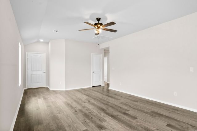 27 Doe Run Drive, Ward, AR 72176