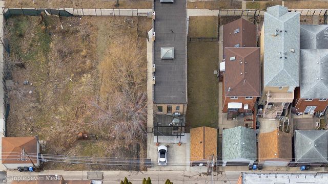 3315 S Wood Street, Chicago, IL 60608