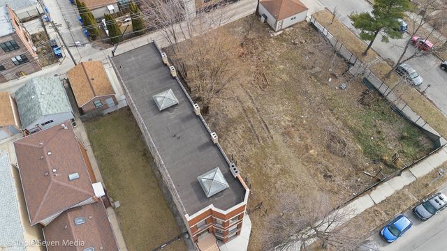 3315 S Wood Street, Chicago, IL 60608