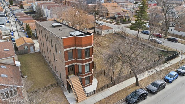 3315 S Wood Street, Chicago, IL 60608