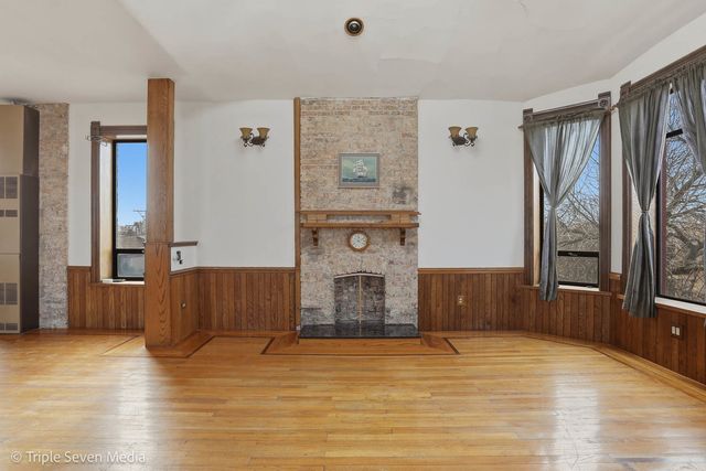 3315 S Wood Street, Chicago, IL 60608