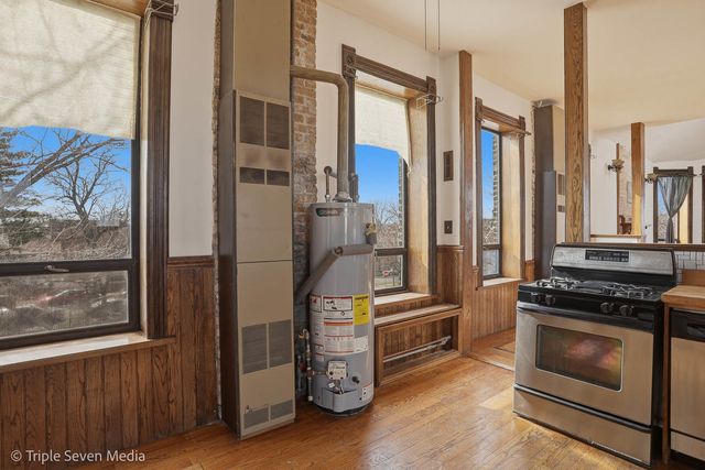 3315 S Wood Street, Chicago, IL 60608