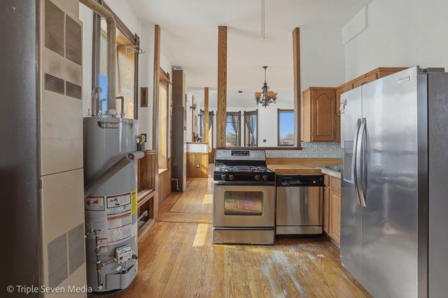 3315 S Wood Street, Chicago, IL 60608