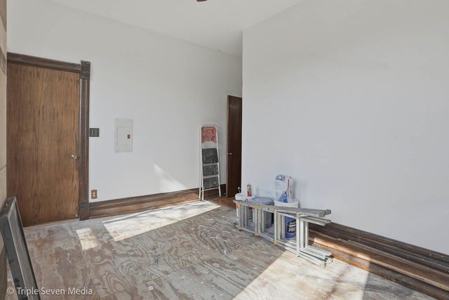 3315 S Wood Street, Chicago, IL 60608