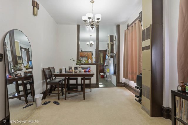 3315 S Wood Street, Chicago, IL 60608