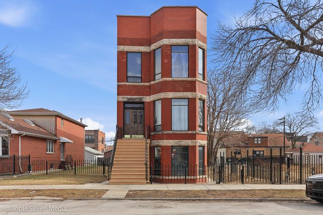 3315 S Wood Street, Chicago, IL 60608