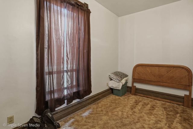 3315 S Wood Street, Chicago, IL 60608