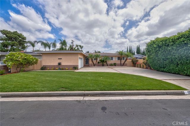12392 Morrie, Garden Grove, CA 92840