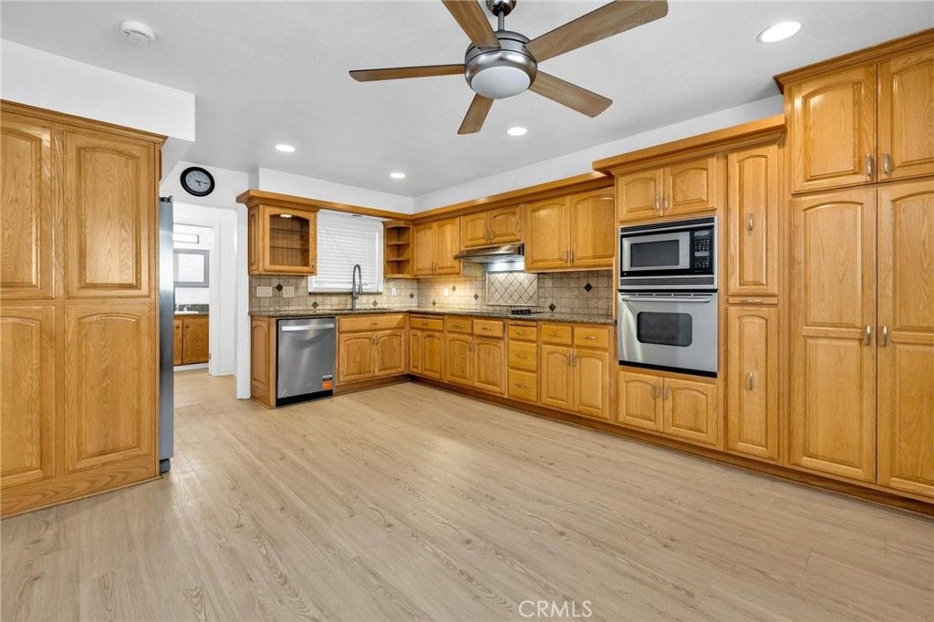 12392 Morrie, Garden Grove, CA 92840 — photo 4
