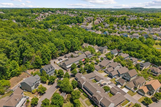 908 Loxley Dr, Nashville, TN 37211