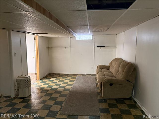 2801 Margaret Street, Melvindale, MI 48122