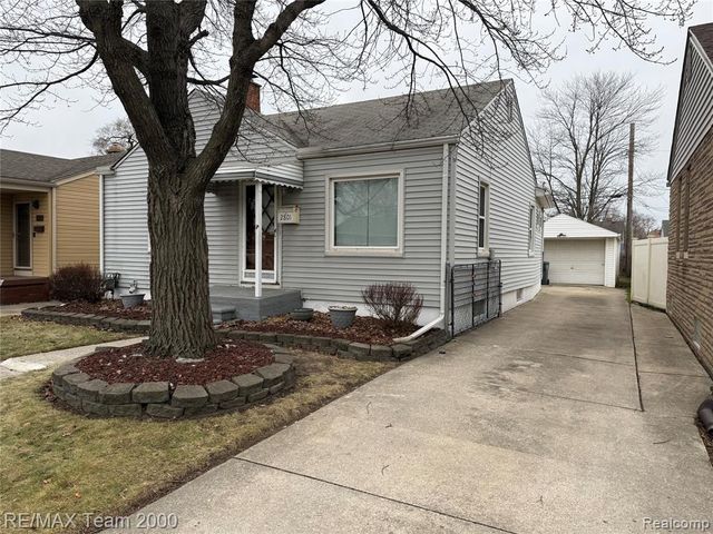 2801 Margaret Street, Melvindale, MI 48122