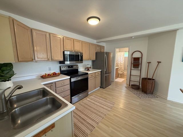 235 Keonekai Rd, Kihei, HI 96753