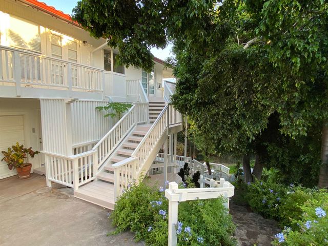 235 Keonekai Rd, Kihei, HI 96753
