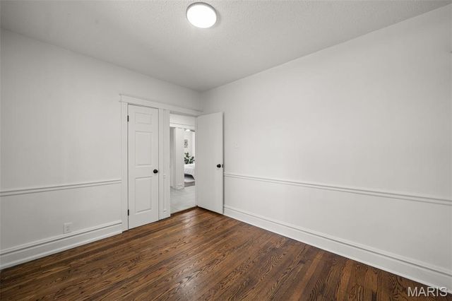 5006 Tholozan Avenue, St Louis, MO 63109