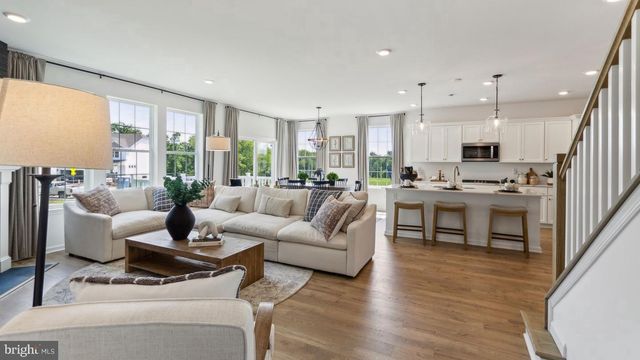 520 TROLLEY LANE, Sellersville, PA 18960
