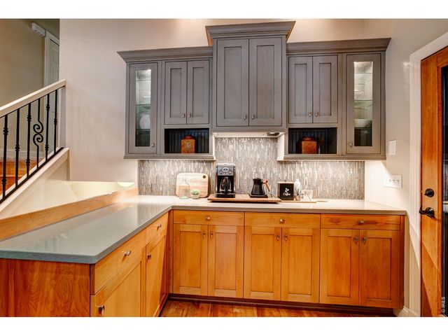 2213 Creekwood Dr, Fort Collins, CO 80525