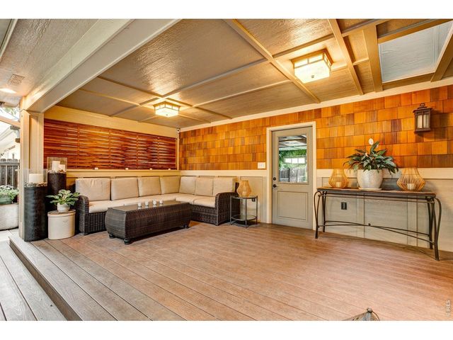 2213 Creekwood Dr, Fort Collins, CO 80525