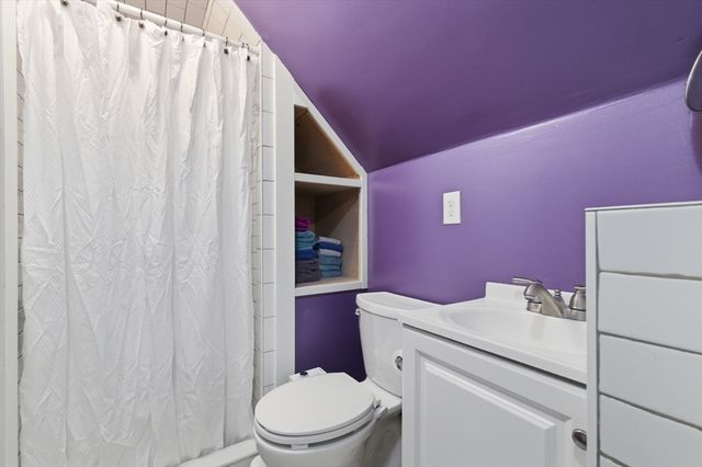 410 Cohannet St, Taunton, MA 02780