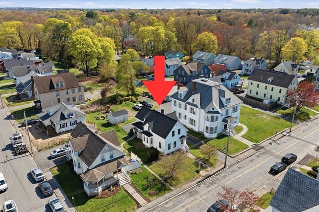 410 Cohannet St, Taunton, MA 02780