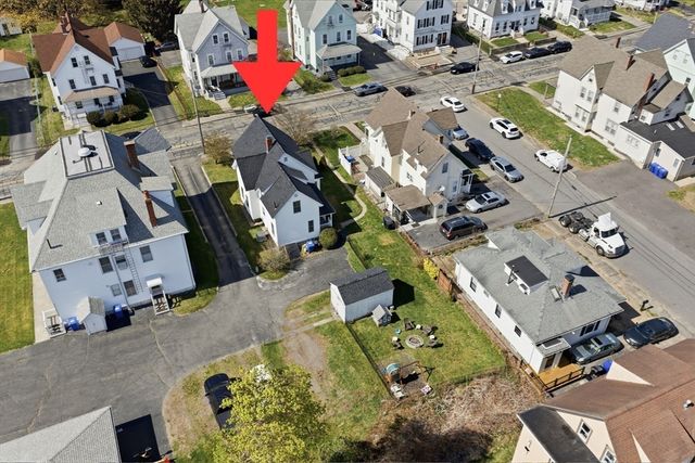 410 Cohannet St, Taunton, MA 02780