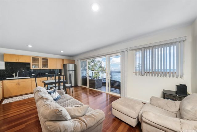 53-043 Kamehameha Highway, Hauula, HI 96717