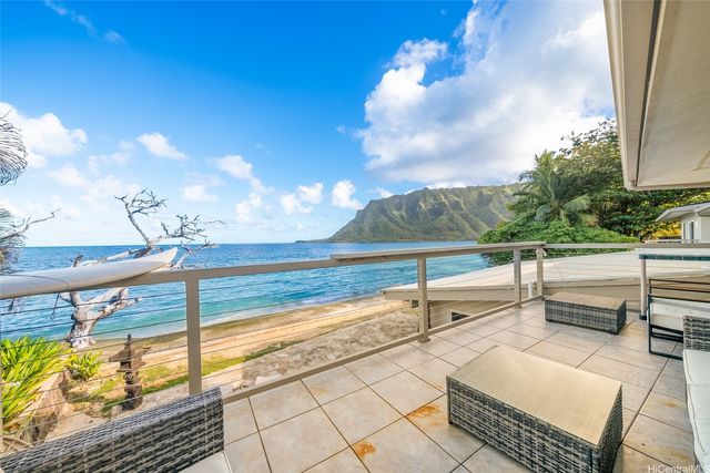 53-043 Kamehameha Highway, Hauula, HI 96717