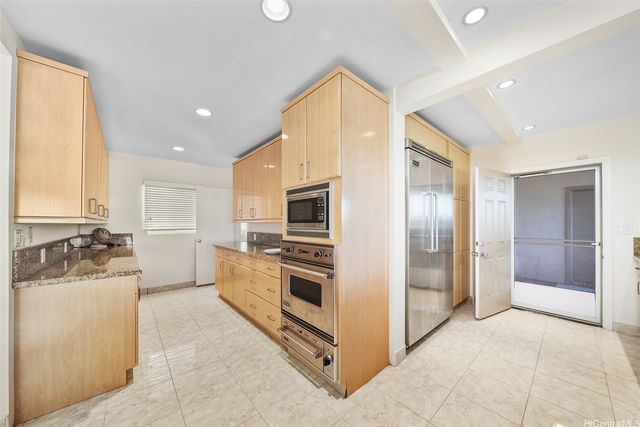 53-043 Kamehameha Highway, Hauula, HI 96717