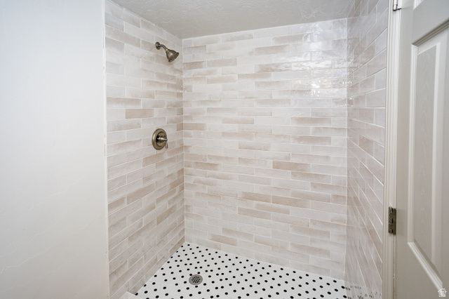 5125 W CRUS CORVI RD, West Jordan, UT 84084