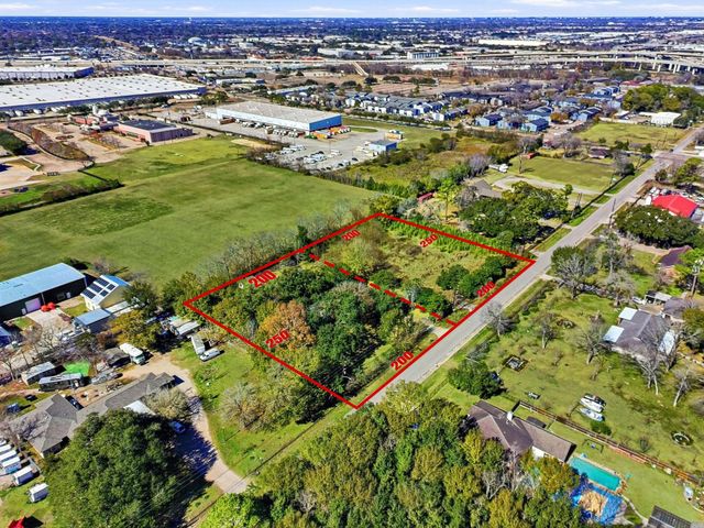 11902 Dover Street, Houston, TX 77031