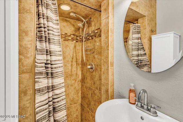 4510 S 3rd Avenue, Tucson, AZ 85714