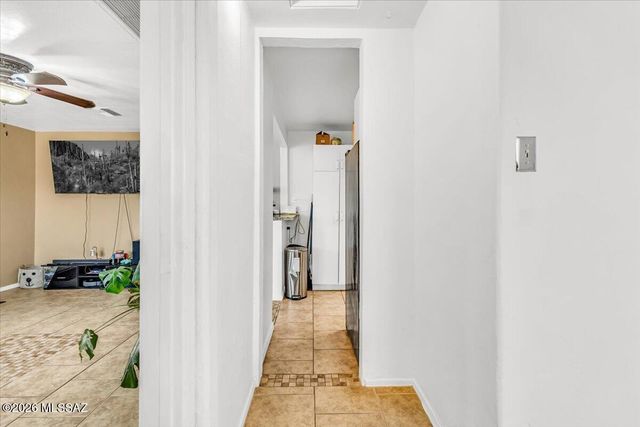 4510 S 3rd Avenue, Tucson, AZ 85714