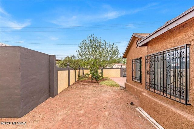 4510 S 3rd Avenue, Tucson, AZ 85714