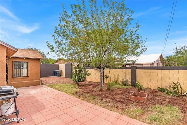4510 S 3rd Avenue, Tucson, AZ 85714