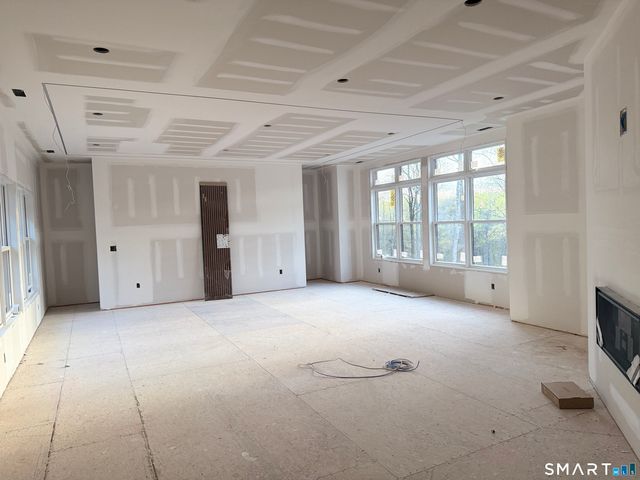 108 Old Farm Road, Weston, CT 06825