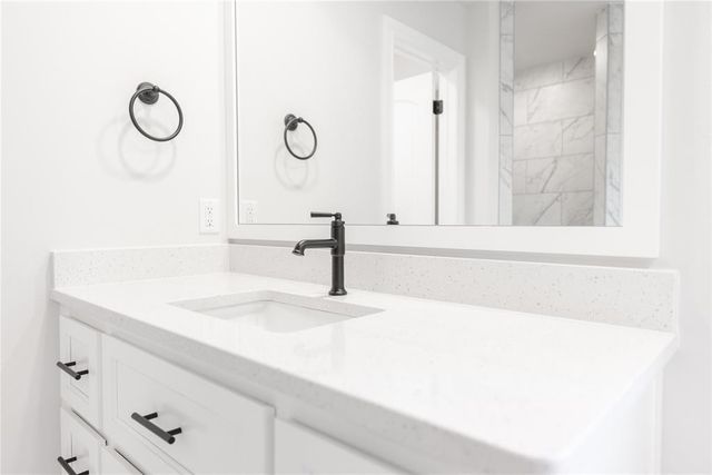 13137 NE 8th Street, Choctaw, OK 73020