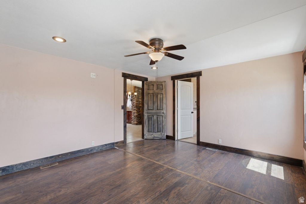 2875 N HILLFIELD RD #111, Layton, UT 84041 — photo 5