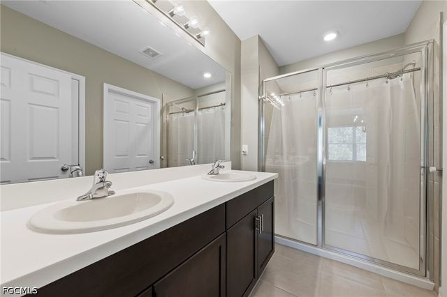 20615 Plumwood LOOP, North Fort Myers, FL 33917