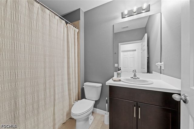 20615 Plumwood LOOP, North Fort Myers, FL 33917