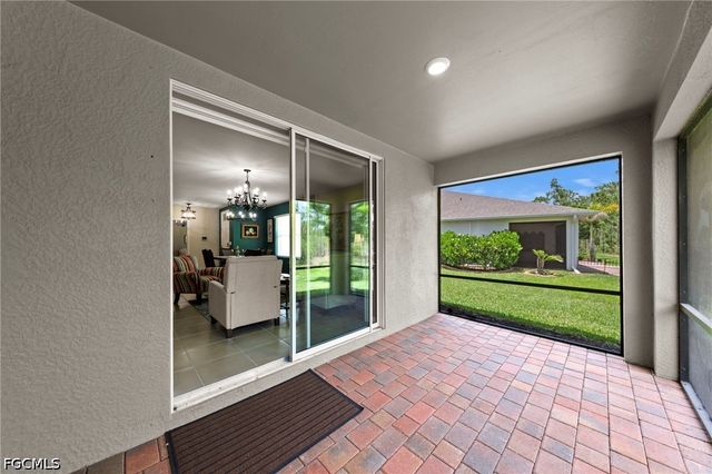 20615 Plumwood LOOP, North Fort Myers, FL 33917
