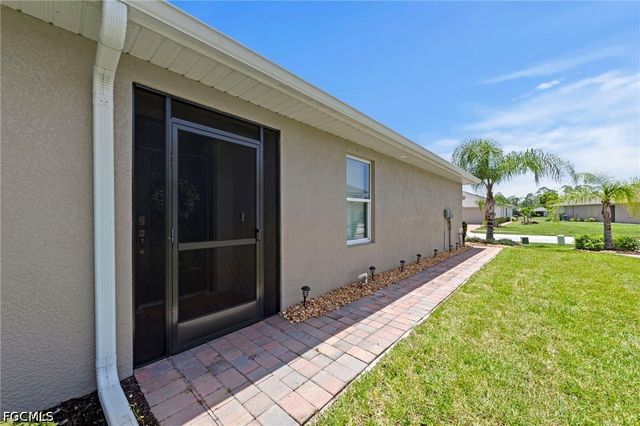 20615 Plumwood LOOP, North Fort Myers, FL 33917