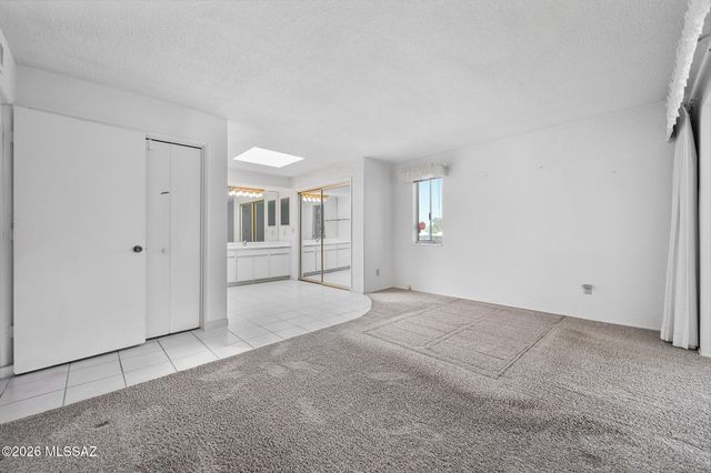 624 N Abrego Drive, Green Valley, AZ 85614