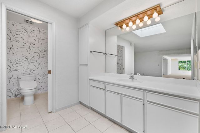 624 N Abrego Drive, Green Valley, AZ 85614