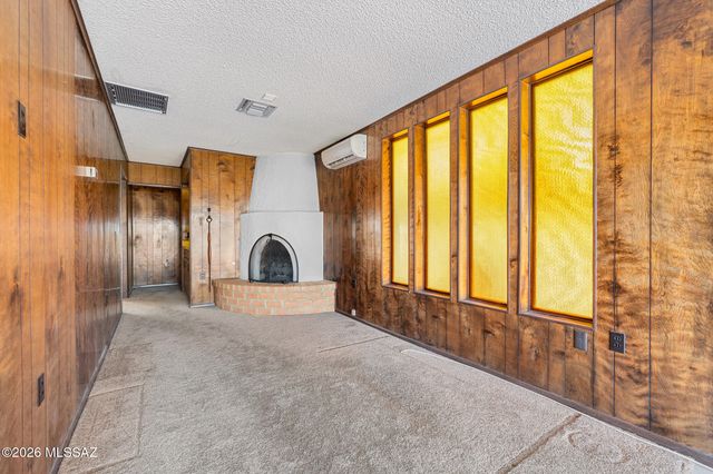 624 N Abrego Drive, Green Valley, AZ 85614