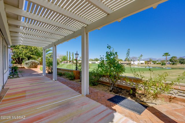 624 N Abrego Drive, Green Valley, AZ 85614