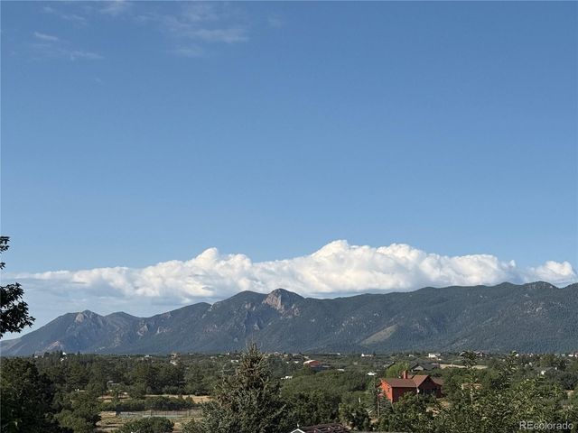17297 Leisure Lake Drive, Monument, CO 80132