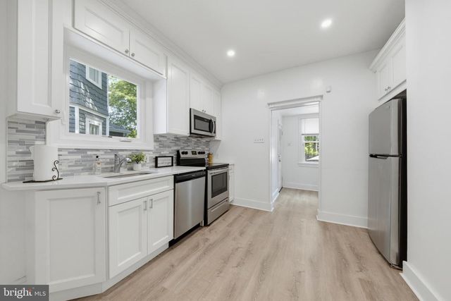 15 GROVE ST, Haddonfield, NJ 08033