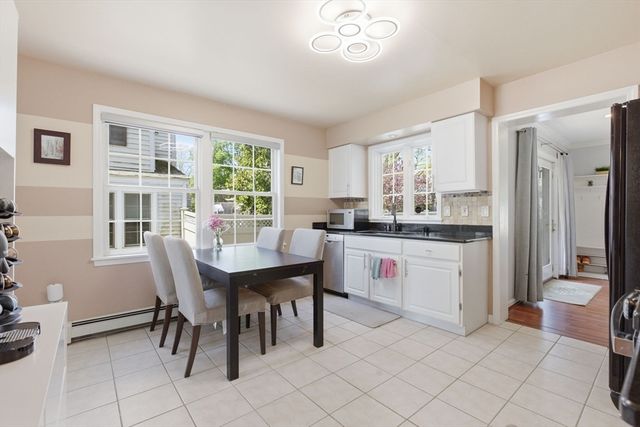 42 Nelson St, Framingham, MA 01702
