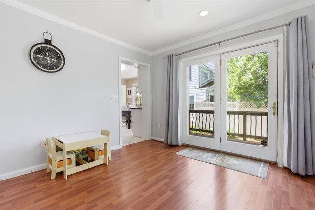 42 Nelson St, Framingham, MA 01702
